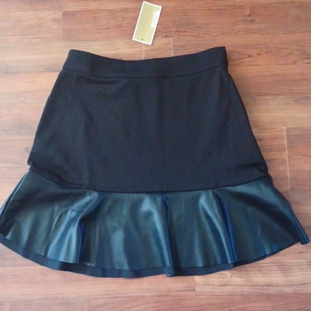 Michael Kors Black mini skirt